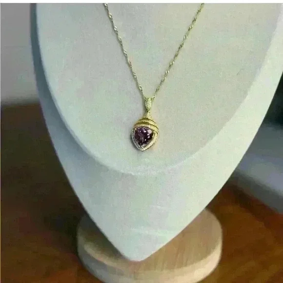 14kt Gold Plated Trillion Cut Amethyst Necklace 18-21" - Picture 9 of 10